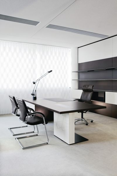 Sistemas de bandas verticales, SG 2810, Multi Visio, Room shot "Bene Office and Showroom", Vienna, Austria, Vertical Waves