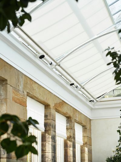 Systèmes Skylight, SG 8600, Versascreen 1-10%, The Camellia House, Wentworth, South Yorkshire, United Kingdom