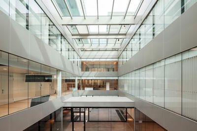 Sistemas de bandas verticales, SG 2960, Colorama 2, Rehaklinik, Bellikon, Switzerland