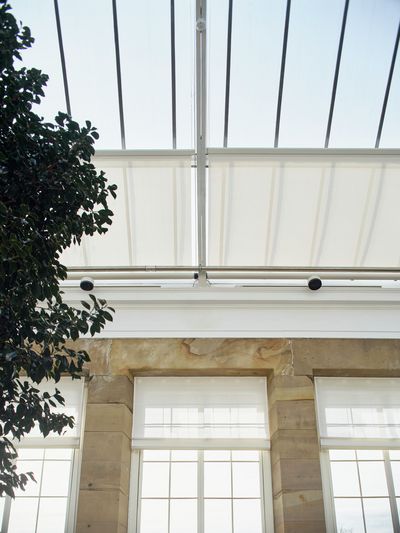 Systèmes Skylight, SG 8600, Versascreen 1-10%, The Camellia House, Wentworth, South Yorkshire, United Kingdom
