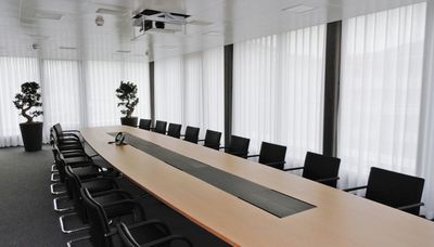 Curtain Systems, SG 6010, Colorama 2, Room shot "Liebherr", Nussbaumen, Switzerland, Wave