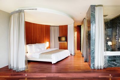 Sistemas de rieles, Customer Fabrics, Room shot "Hotel Park Weggis", Switzerland