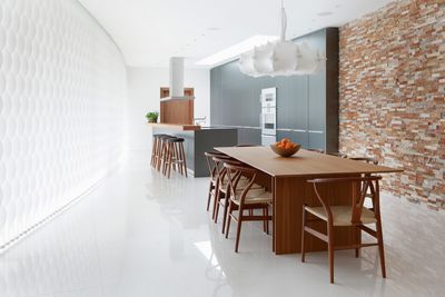 Sistemas de bandas verticales, SG 2960, Multi Visio, Room shot "Highgate Home", London, UK, Vertical Waves