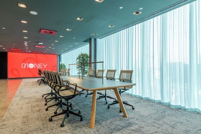 Sistemas de rieles, SG 5600, Colorama 1, Virgin Money, Glasgow, Scotland, United Kingdom